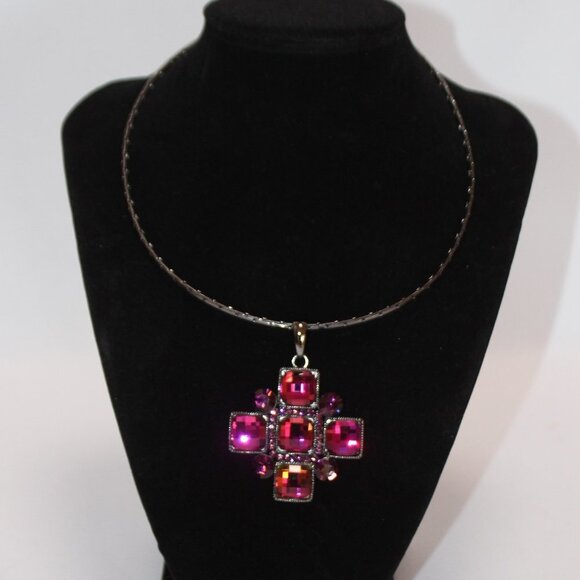 NWOT Aurora Borealis Chocker Necklace - Picture 1 of 7